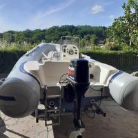 Gommone motore e carrello