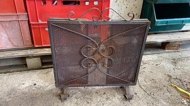 Parafiamma per camino