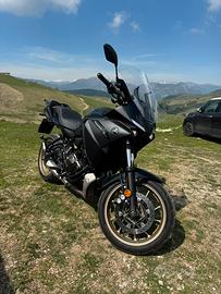 Yamaha tracer 7 GT con borse+bauletto