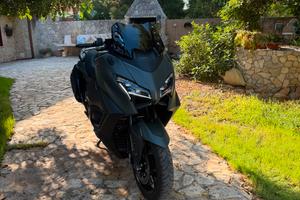 Tmax 560