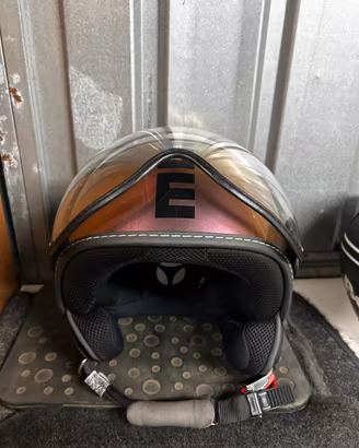 casco momo design