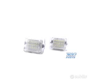 LUCI TARGA A LED PER MERCEDES CLASSE C W204 08-14