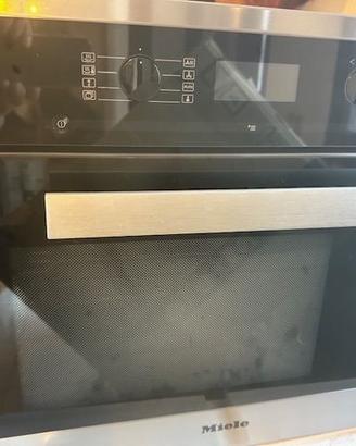 Forno Miele DGC 6400 combinato/vapore ,mai usato
