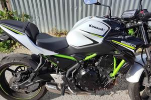 2020 Kawasaki Z650 come nuova (7500km)