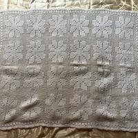 Copertina in lana all’uncinetto