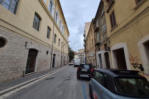 Via V. Veneto - Locale commerciale di 90 mq