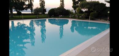 Sirmione piscina pontile CIN IT017179C26F3EHAO2