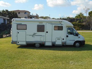 Camper semintegrale Elnagh Slim 6