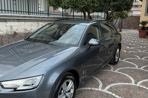 Audi A4 2.0 tdi S Tronic Avant Business