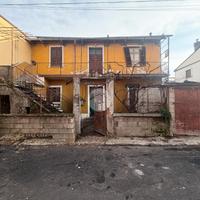 MULTILOCALE A AVEZZANO