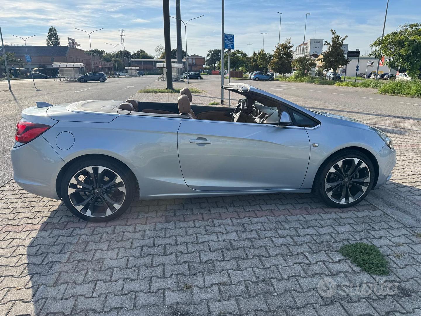 Opel Cascada 2017 photo 4