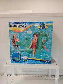 gonfiabile mare e piscina