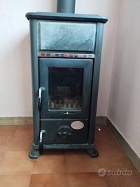 Stufa a legna 