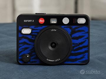 Macchina fotografica Leica SOFORT 2 Burton edition
