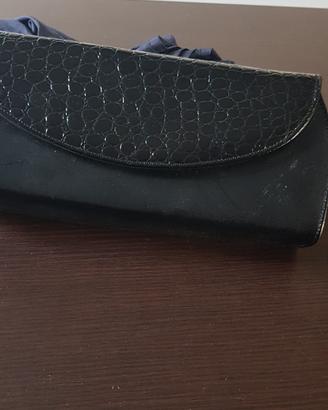 POCHETTE IN PELLE NERA 