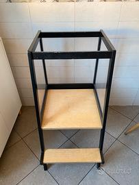 Torre montessoriana in legno verniciato nero