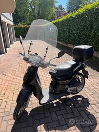 Aprilia Scarabeo 50 - 2007