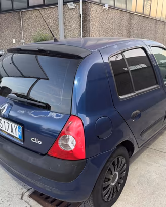Renault Clio 1.2 benzina 43KW consumi bassi