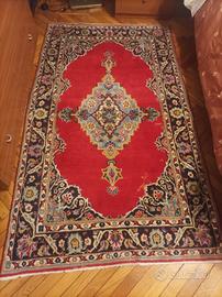 tappeto orientale annodato a mano