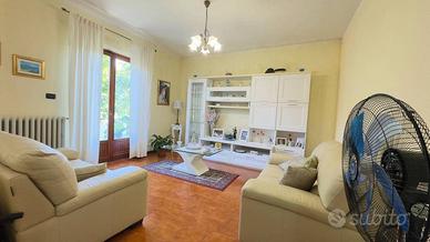 Appartamento di 141 m² con 5 locali a Montecatini-