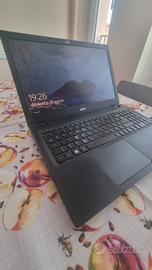 Acer TravelMate P258‑MG – i7, 12GB RAM, SSD 900GB