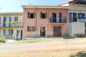 CASA SEMINDIPENDENTE A TERZO