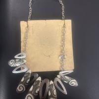 Colana e orechini per donna