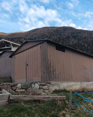 baracca in lamiera autoportante
