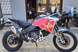 DUCATI DESERT X 2022