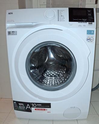 Lavatrice Aeg serie 7000  con programma vapore