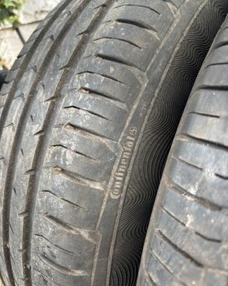 Gomme Continental 215/65 R16 H estive