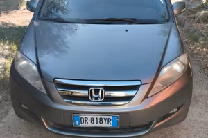 Honda FRV 2.2