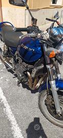 moto suzuki