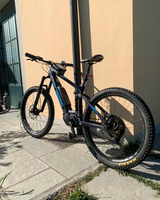 Mtb TREK MOTORE BOSCH con 2 batterie da 500