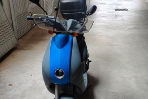 Peugeot Ludix 50cc + Bauletto e Paravento 