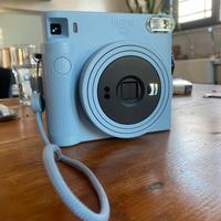 Fuji INSTAX Square SQ1