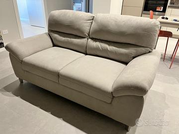 Divano 2 posti NUOVO