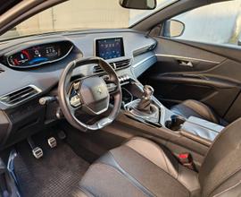 PEUGEOT 3008 GT line