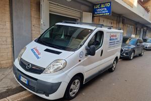 Opel Vivaro 27 2.0d 114cv L1H1