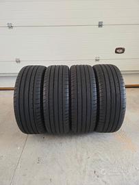 4 gomme Goodyear 235 55 19 estive