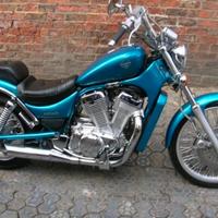 Suzuki intruder 600 anno 1996