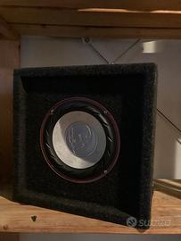 Subwoofer auto