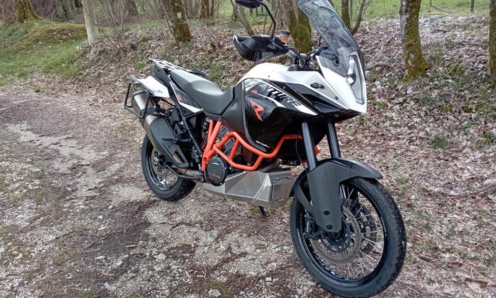 KTM 1190 Adventure - 2016