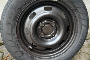 Gomma 175/65 R14 82T con cerchio in ferro