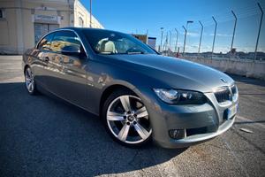 BMW 325 i cabrio coupè (E93)