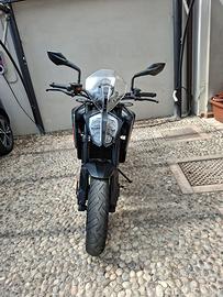 KTM 890 DUKE