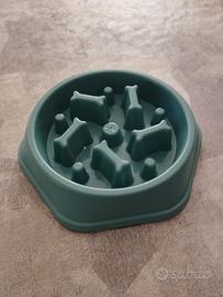 Ciotola antingozzamento cane