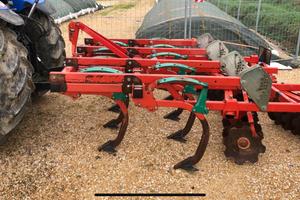 Coltivatore kverneland clc