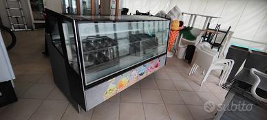 vetrina gelato isa caleido 24 gusti