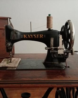 Macchina da cucire Kayser anni ‘50 funzionante